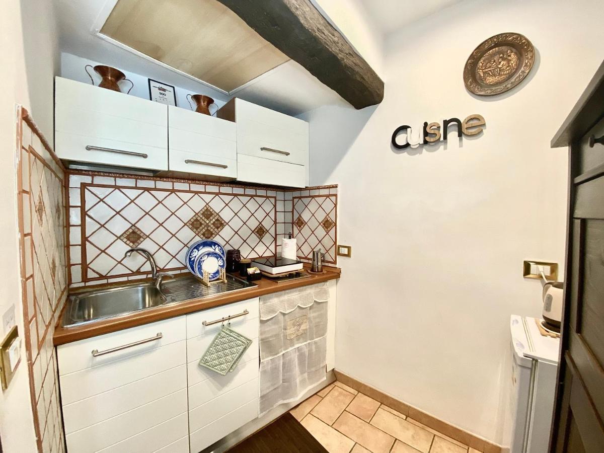 ローマKarma House Deluxe Navonaアパートメント エクステリア 写真